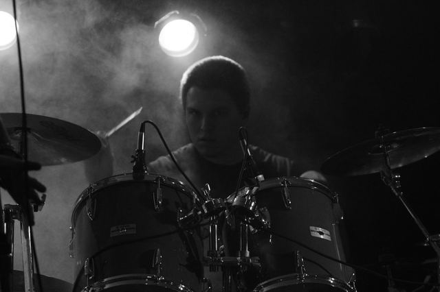 Random Riot live